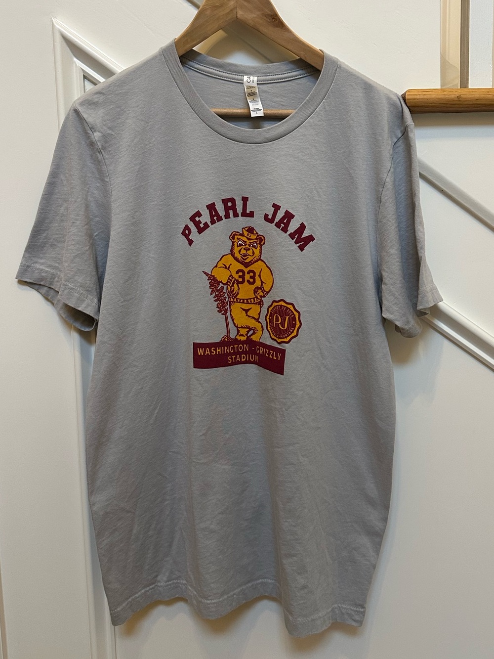 Pearl Jam Missoula Montana Graphic T-Shirt Large 8/22/24 Grizzly Stadium